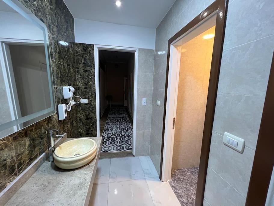 Luxury Apartment Downtown Cairo Exterior photo